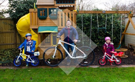family-cycling-this-winter