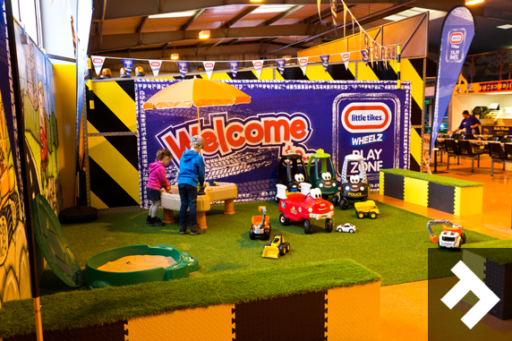 Buckets of Fun - Diggerland