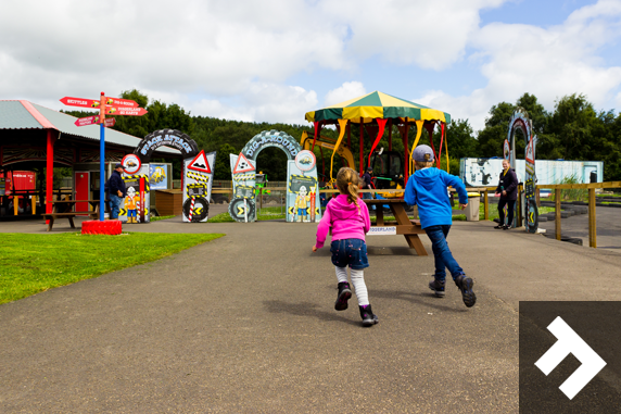 Buckets of Fun - Diggerland