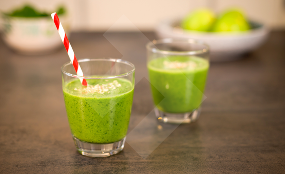 apple-kale-and-maple-smoothie